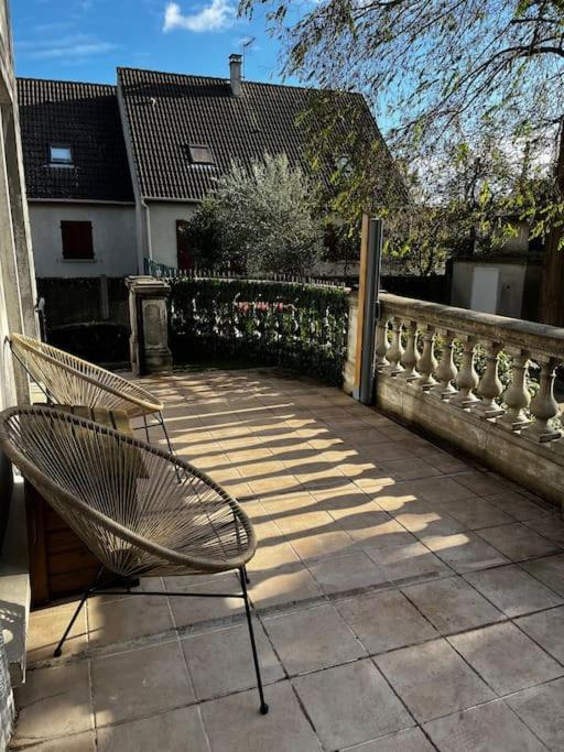 Appart Proche Disneyland Et Paris Lägenhet Noisy-le-Grand Exteriör bild