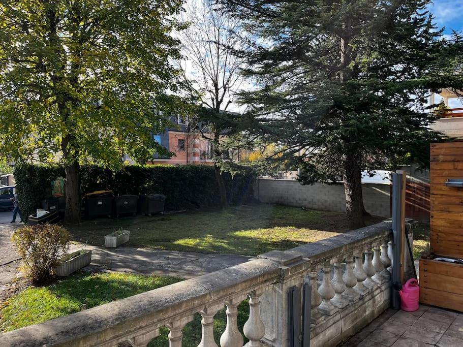 Appart Proche Disneyland Et Paris Lägenhet Noisy-le-Grand Exteriör bild